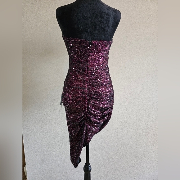 NWT Lulus Plum Sequin Strapless Semi Formal Cocktail Dress Size Small & Medium - Picture 2 of 7